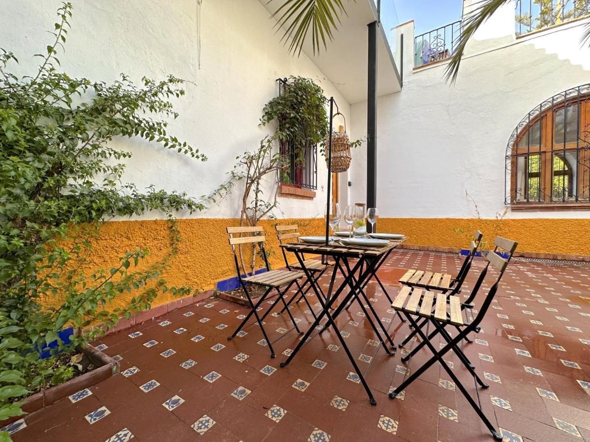 Villa Clavero Three Premium Apt Малага Экстерьер фото