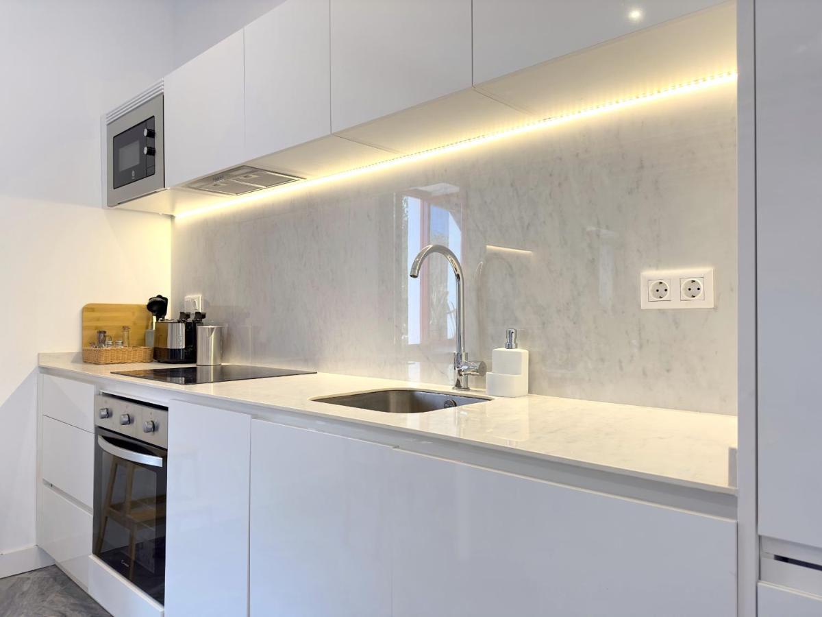 Villa Clavero Three Premium Apt Малага Экстерьер фото