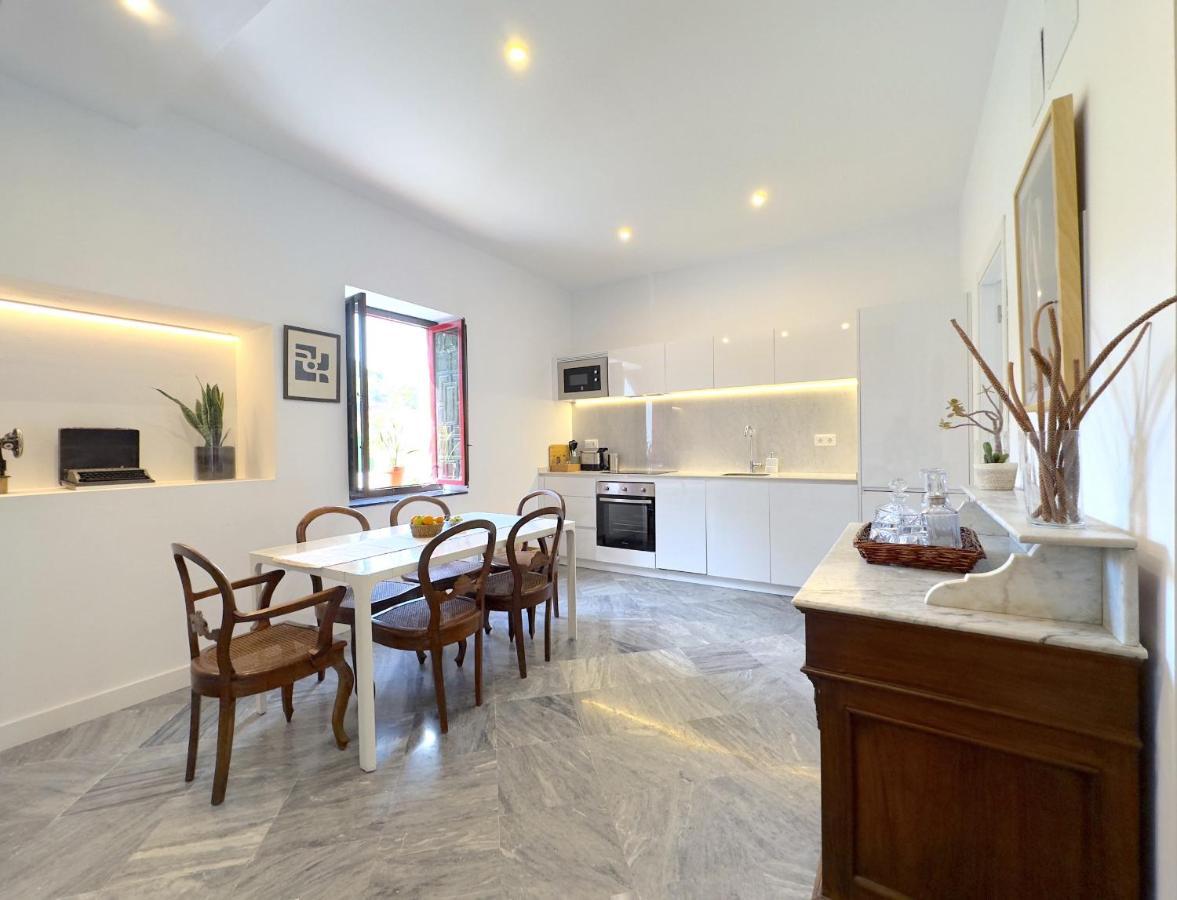 Villa Clavero Three Premium Apt Малага Экстерьер фото