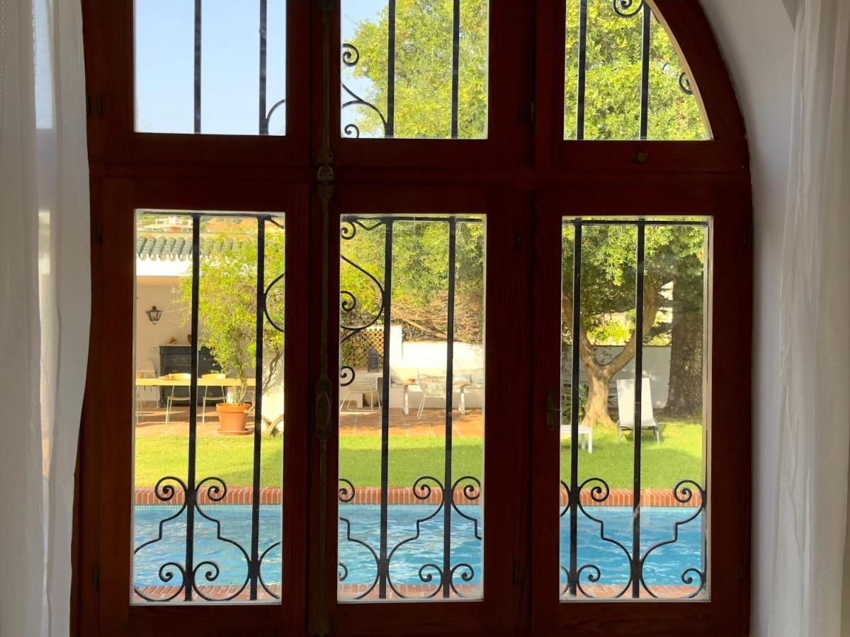 Villa Clavero Three Premium Apt Малага Экстерьер фото