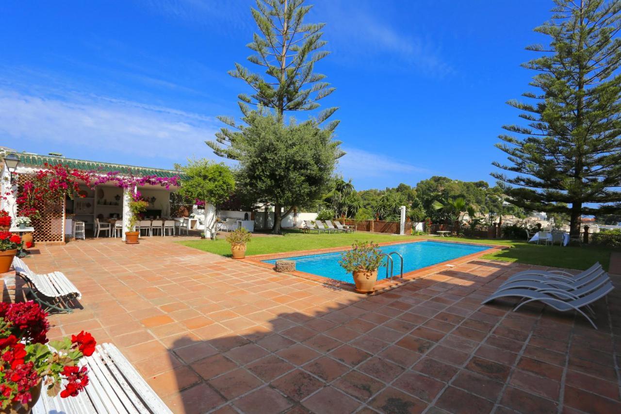 Villa Clavero Three Premium Apt Малага Экстерьер фото
