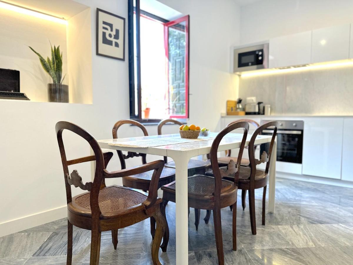 Villa Clavero Three Premium Apt Малага Экстерьер фото